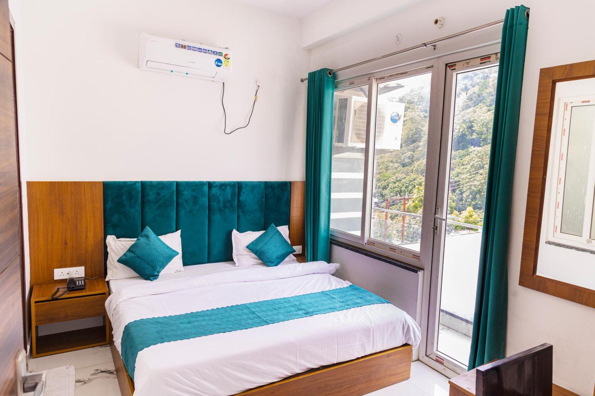 Hotel Parth Inn Rišikéš Exteriér fotografie