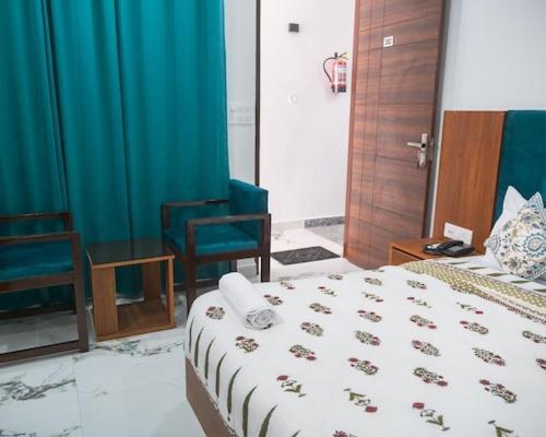 Hotel Parth Inn Rišikéš Exteriér fotografie